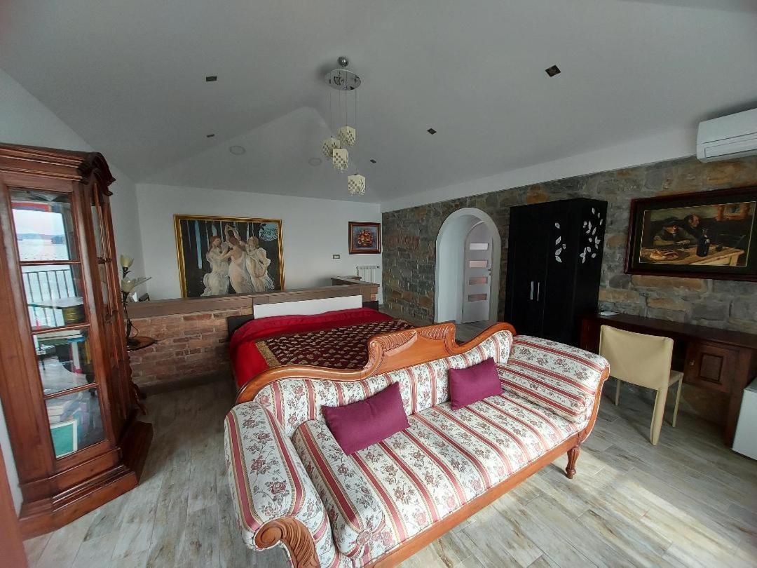 Apartment Trieste M&M Муджа Екстер'єр фото